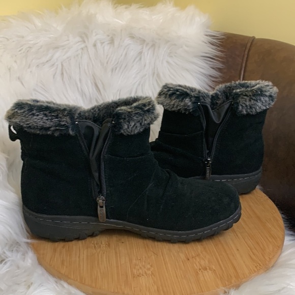 Khombu | Black Suede Zipper Lindsey All Weather Rubber Sole SlipOn Boots 9 - Picture 11 of 17